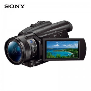 索尼（SONY）FDR-AX700 4K HDR高清数码摄像机(含闪迪128G卡/索尼原装电池/相机包/沣标FB-QF426三脚架/沣标读卡器/沣标清洁套装）